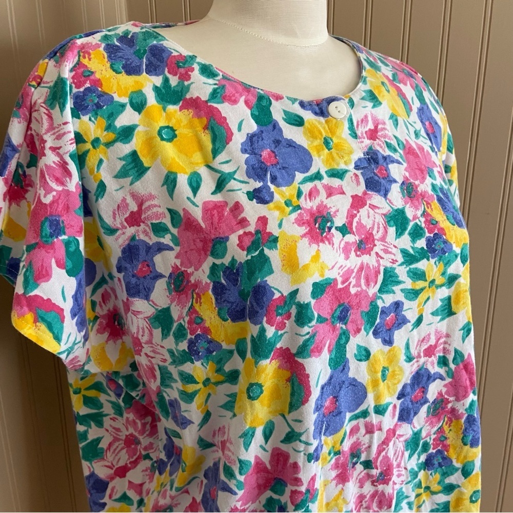Vintage Retro Perspective Vibrant Floral Print Top T-shirt Women’s Size XL - Picture 3 of 6